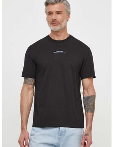 Памучна тениска Calvin Klein в черно с принт K10K112486