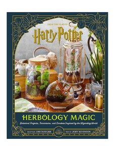 Titan Books Harry Potter: Herbology Magic