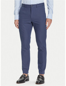 Чино панталони BOSS