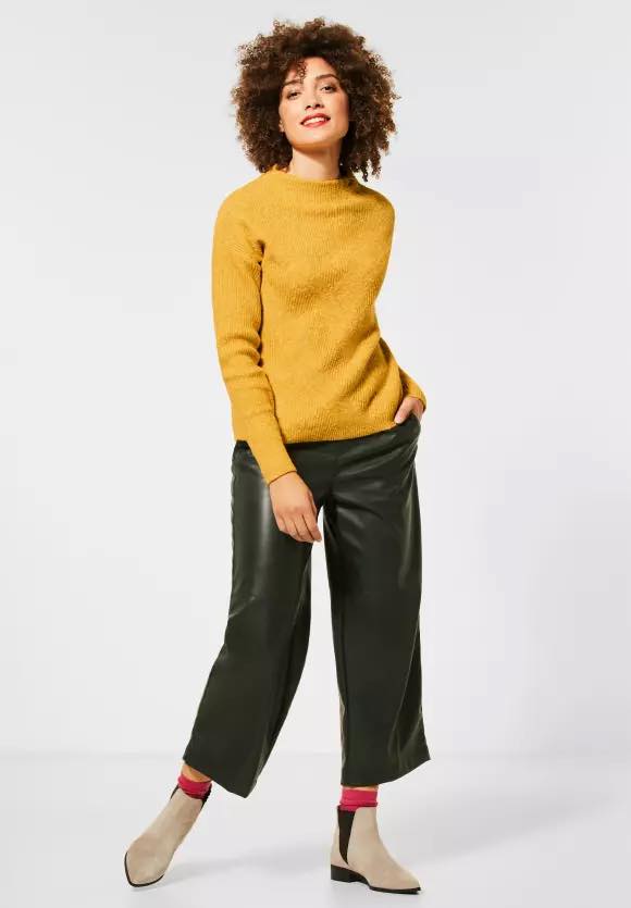 JULIA Плетен дамски пуловер горчица