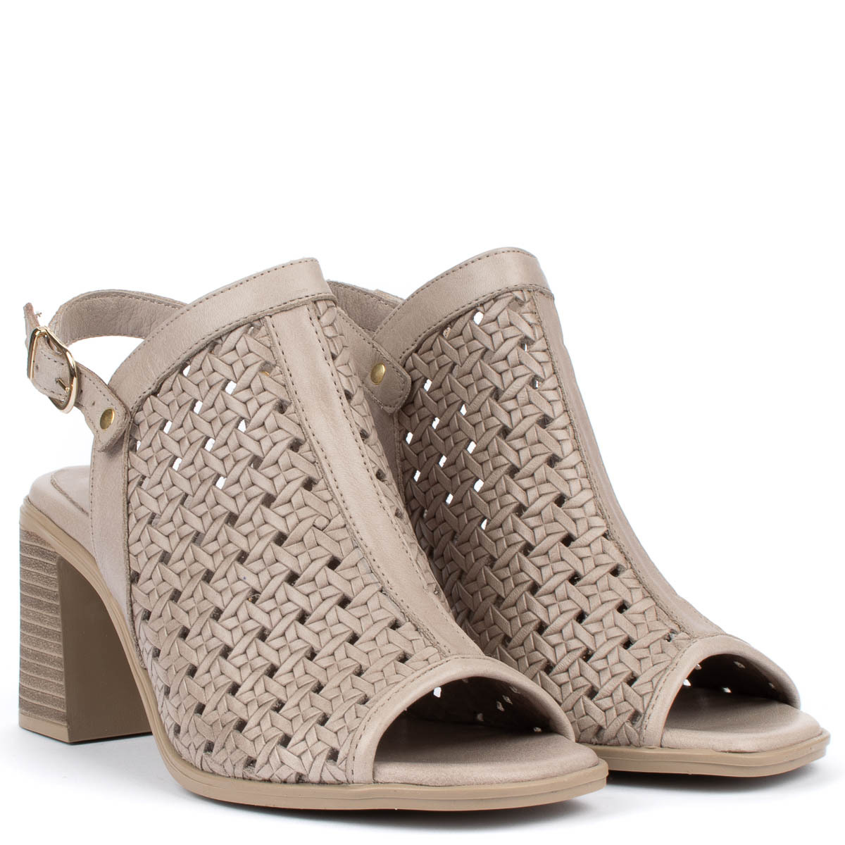 Бежови дамски сандали от естествена кожа