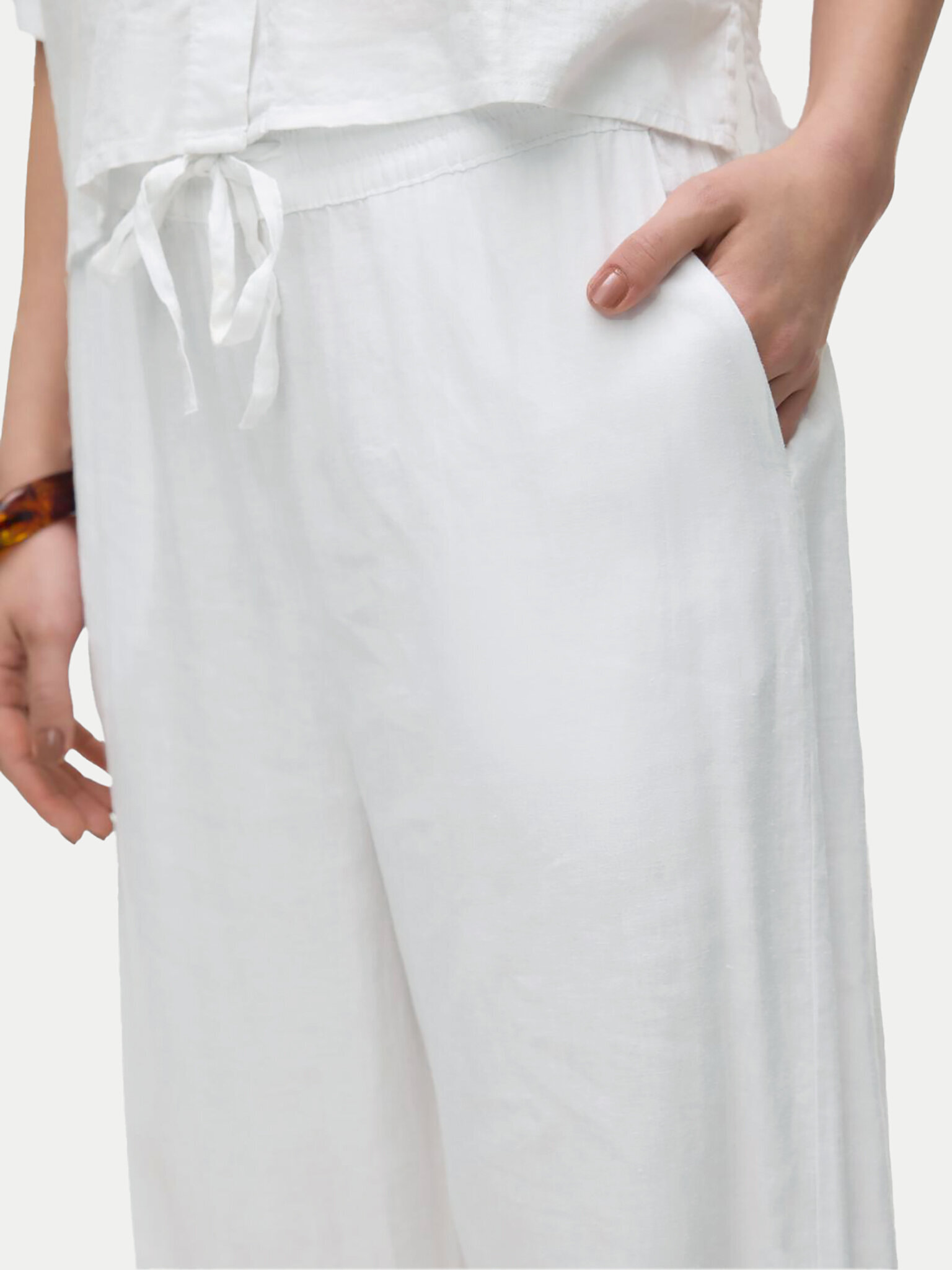 Текстилни панталони Vero Moda