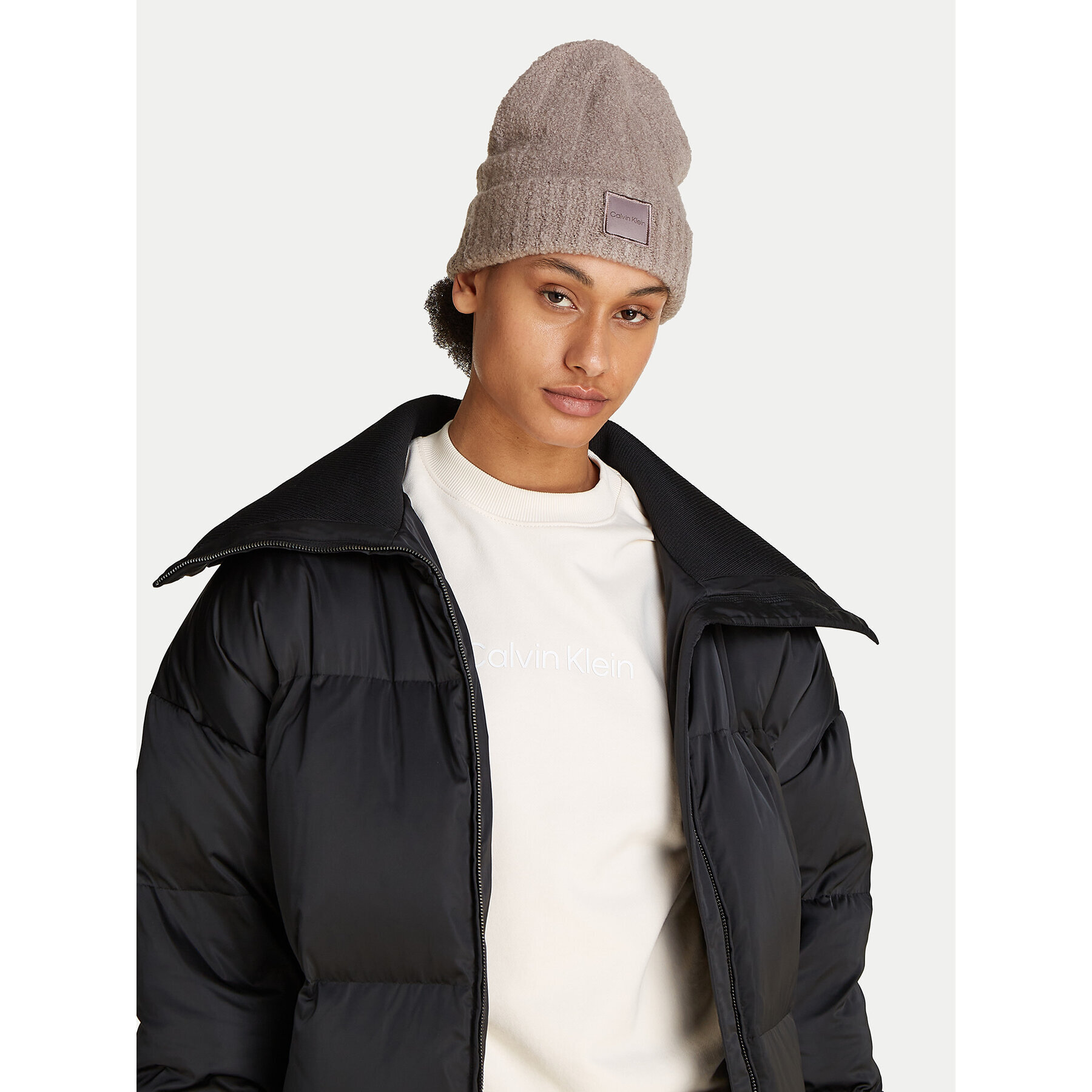 Шапка Calvin Klein Modern Patch Chunky K60K612596 Бежов