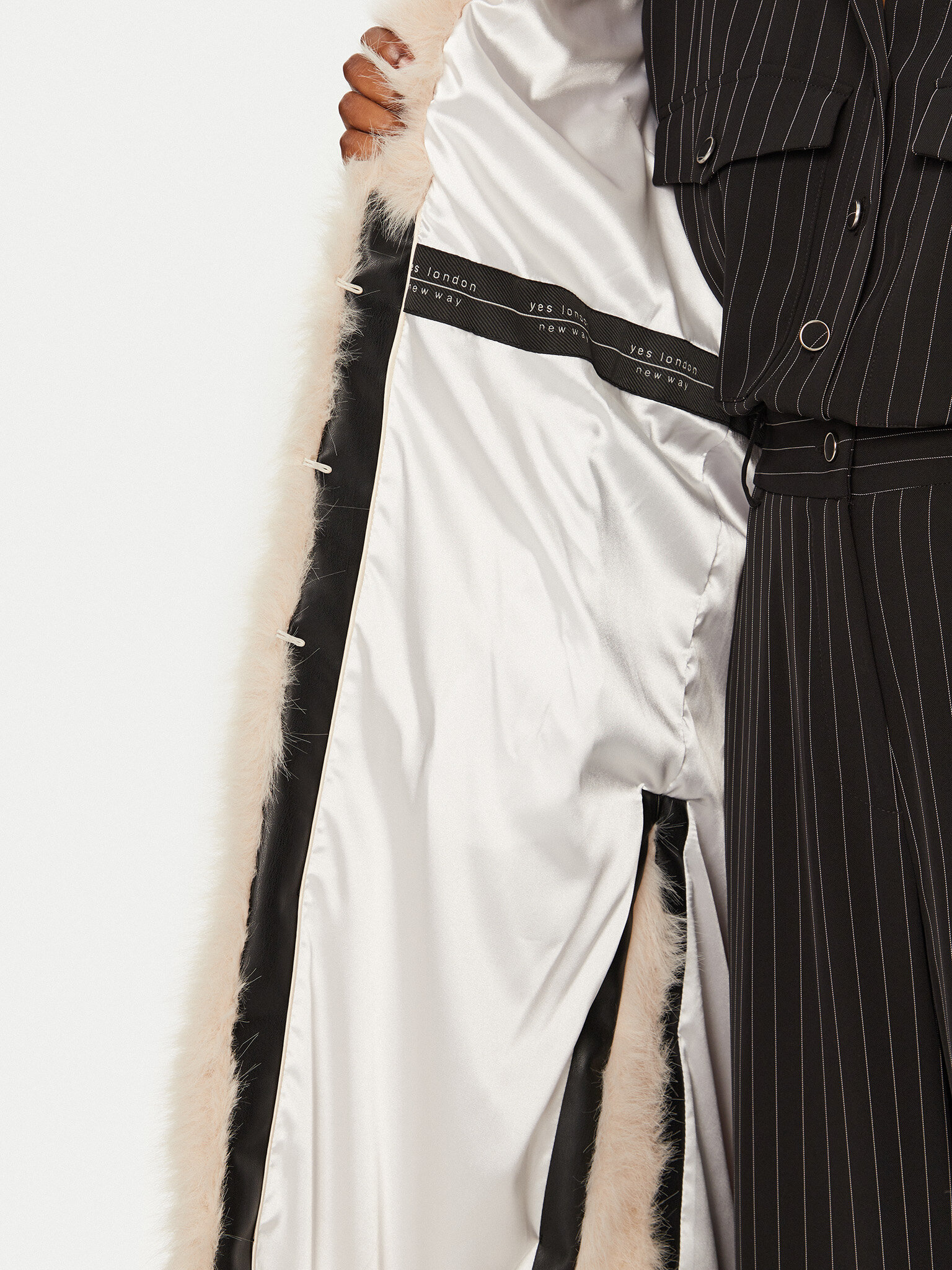 Кожено палто YES LONDON