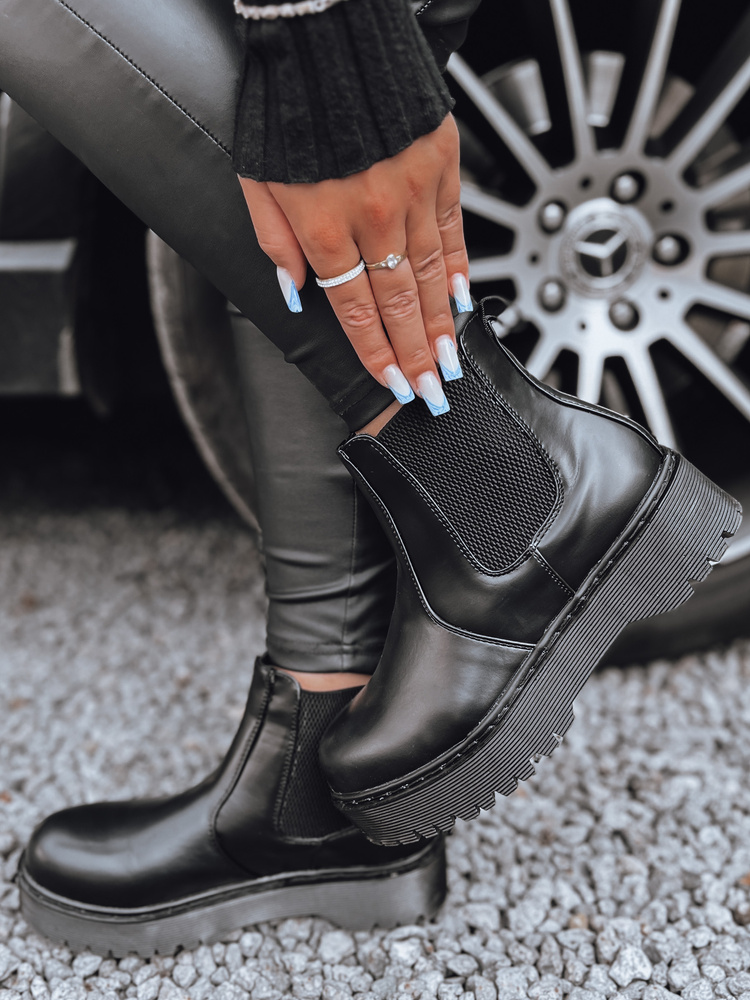 DStreet Дамски черни боти до глезена STEPBACK