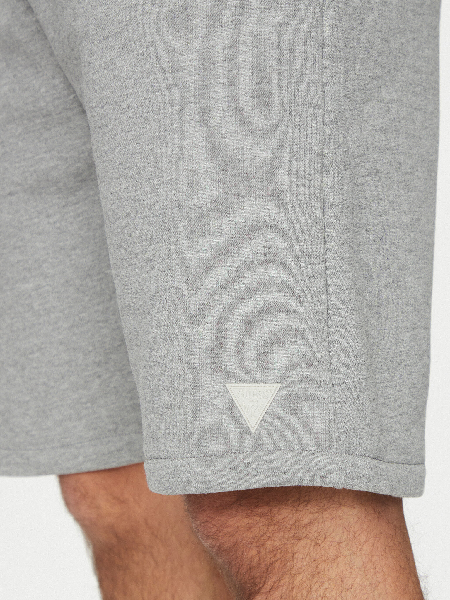 Спортни шорти Guess