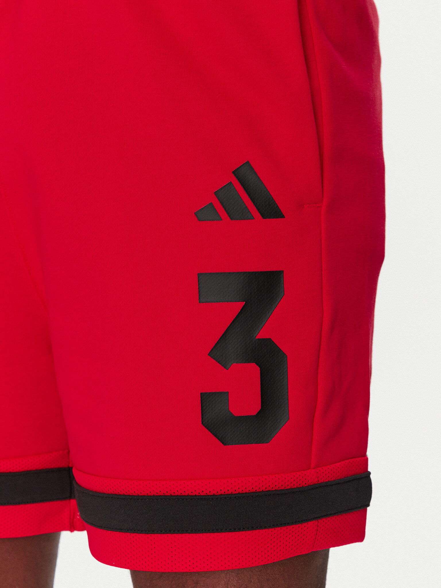 Спортни шорти adidas