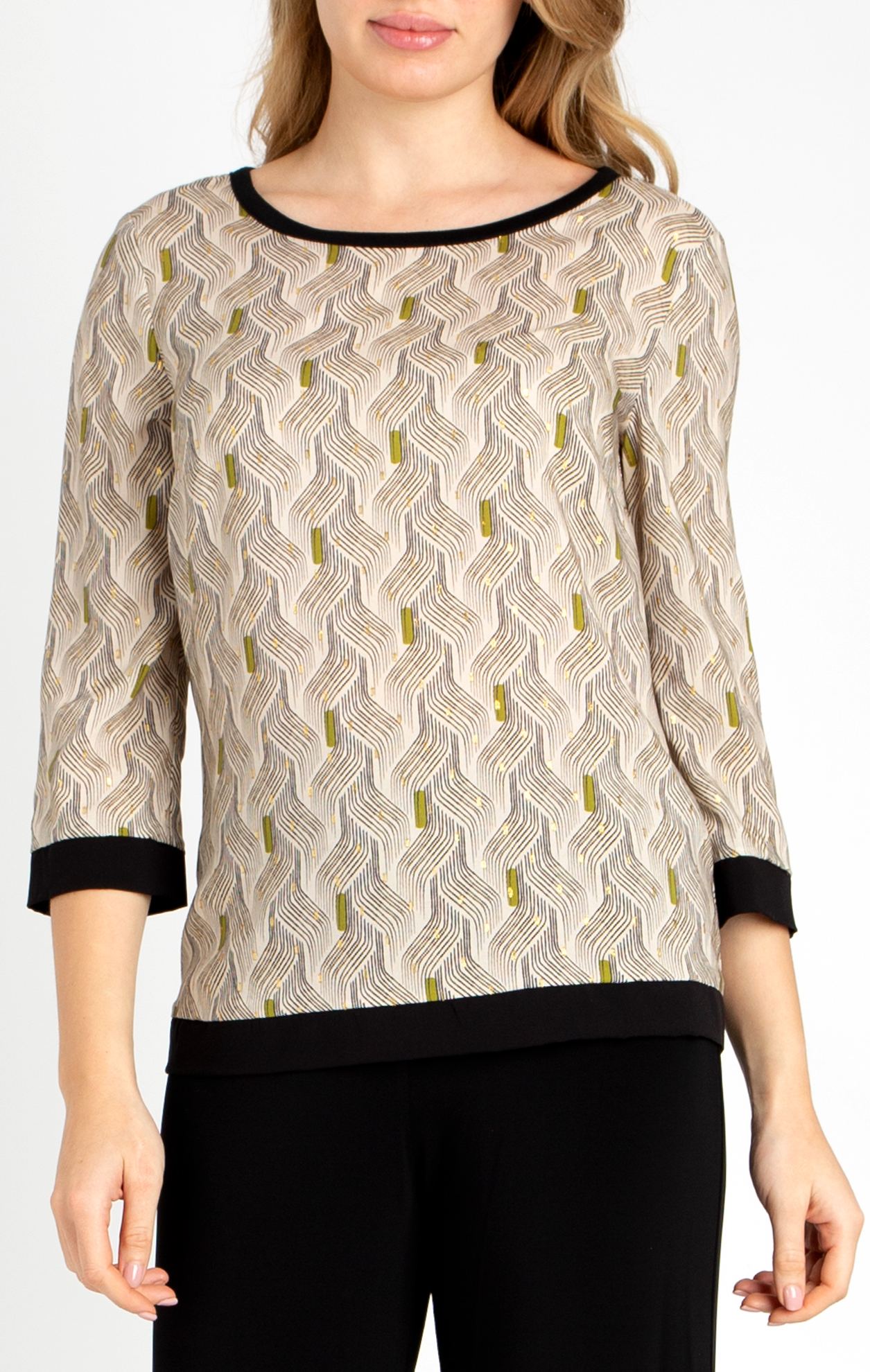 Daphne Елегантна блуза от вискоза в свободен силует в цвят екрю