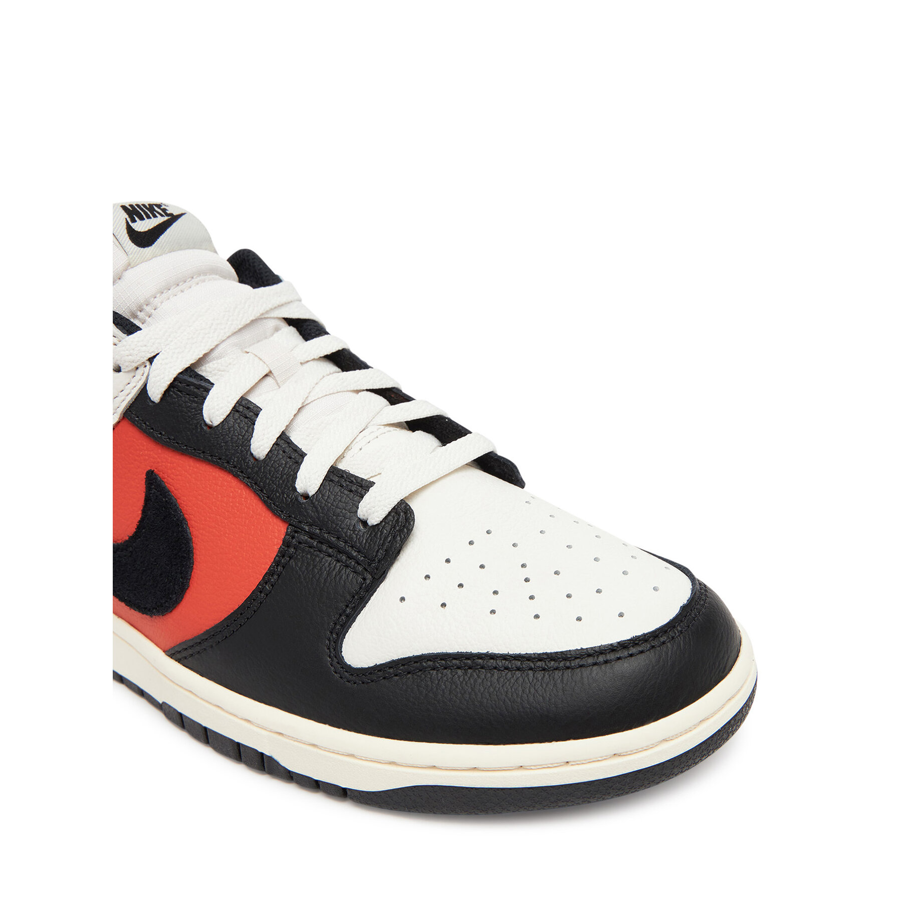 Сникърси Nike Dunk Low JP HQ4988 Бял