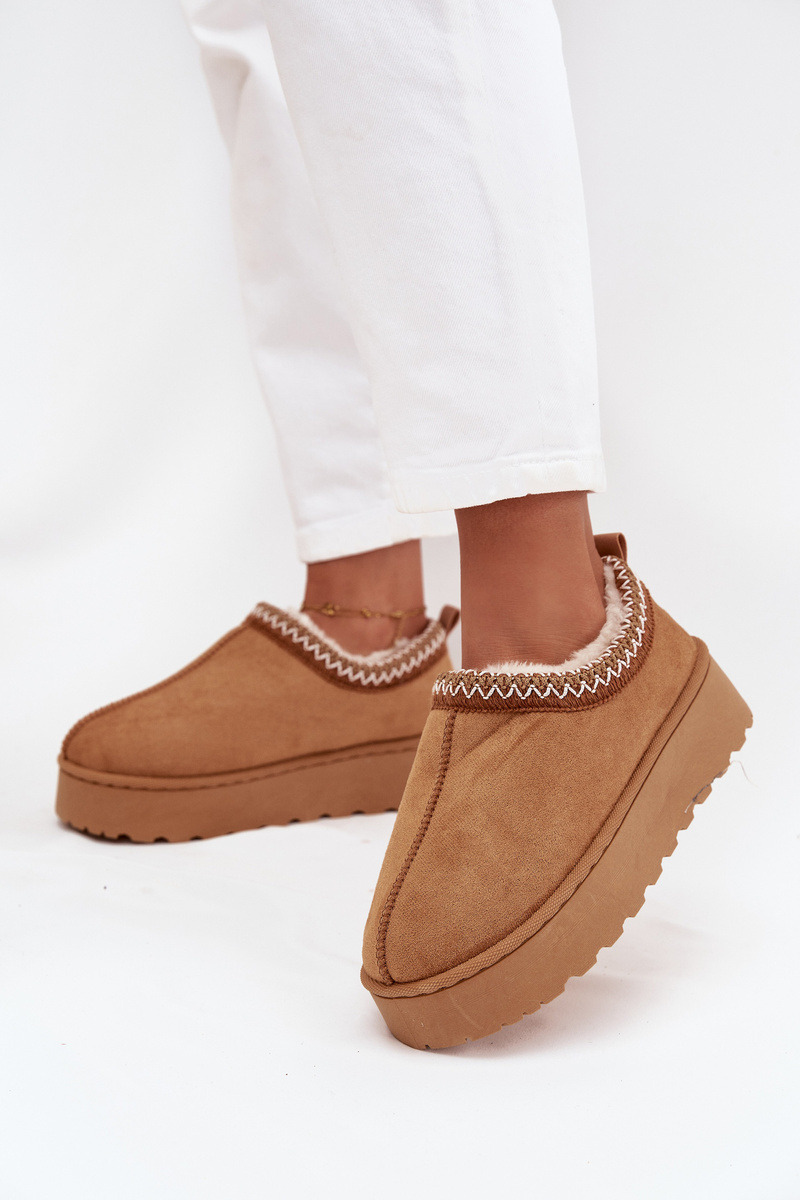 Boto Ниските дамски зимни обувки с бродерия на платформа Камел Талиах