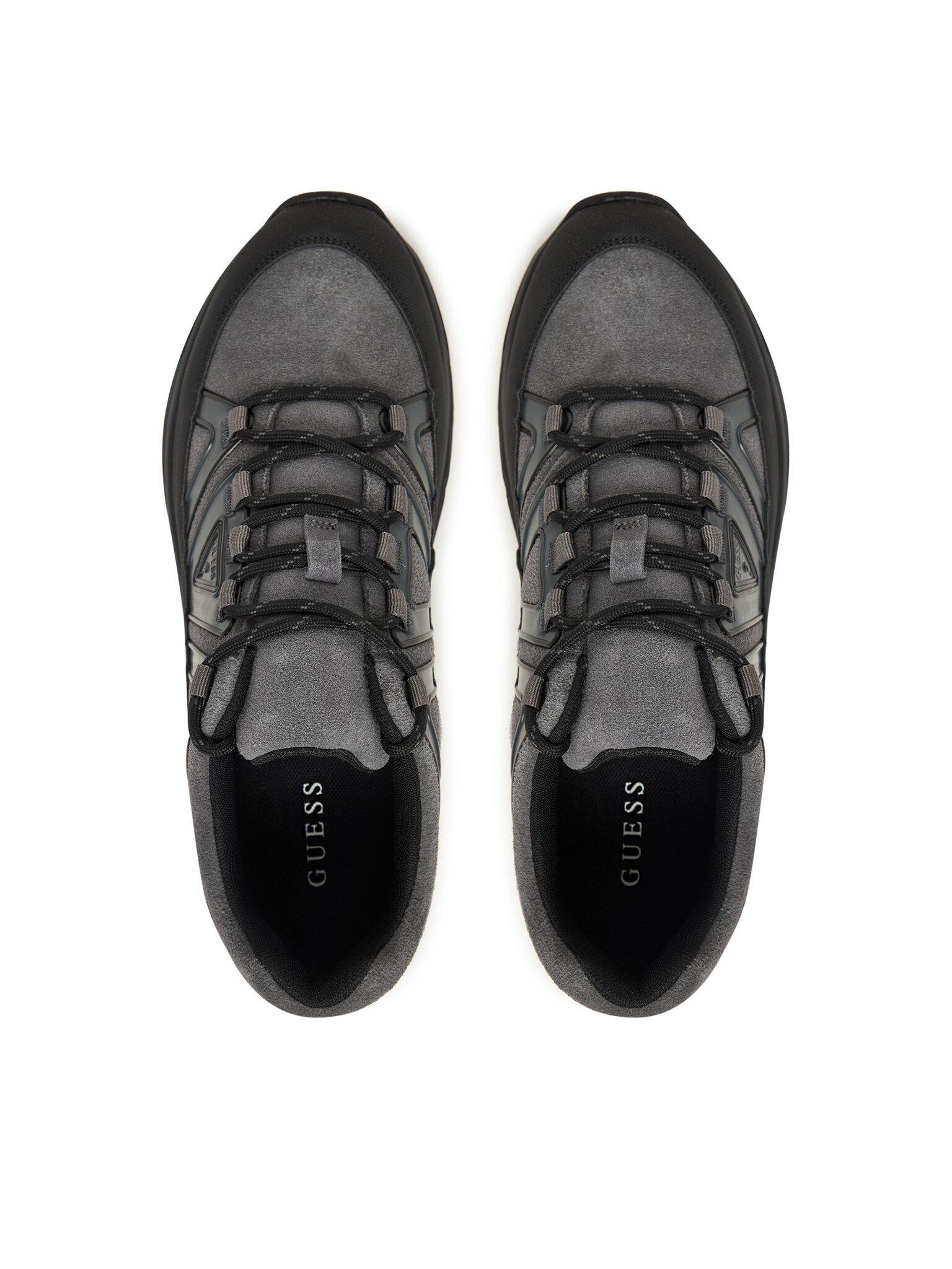 Сникърси Guess