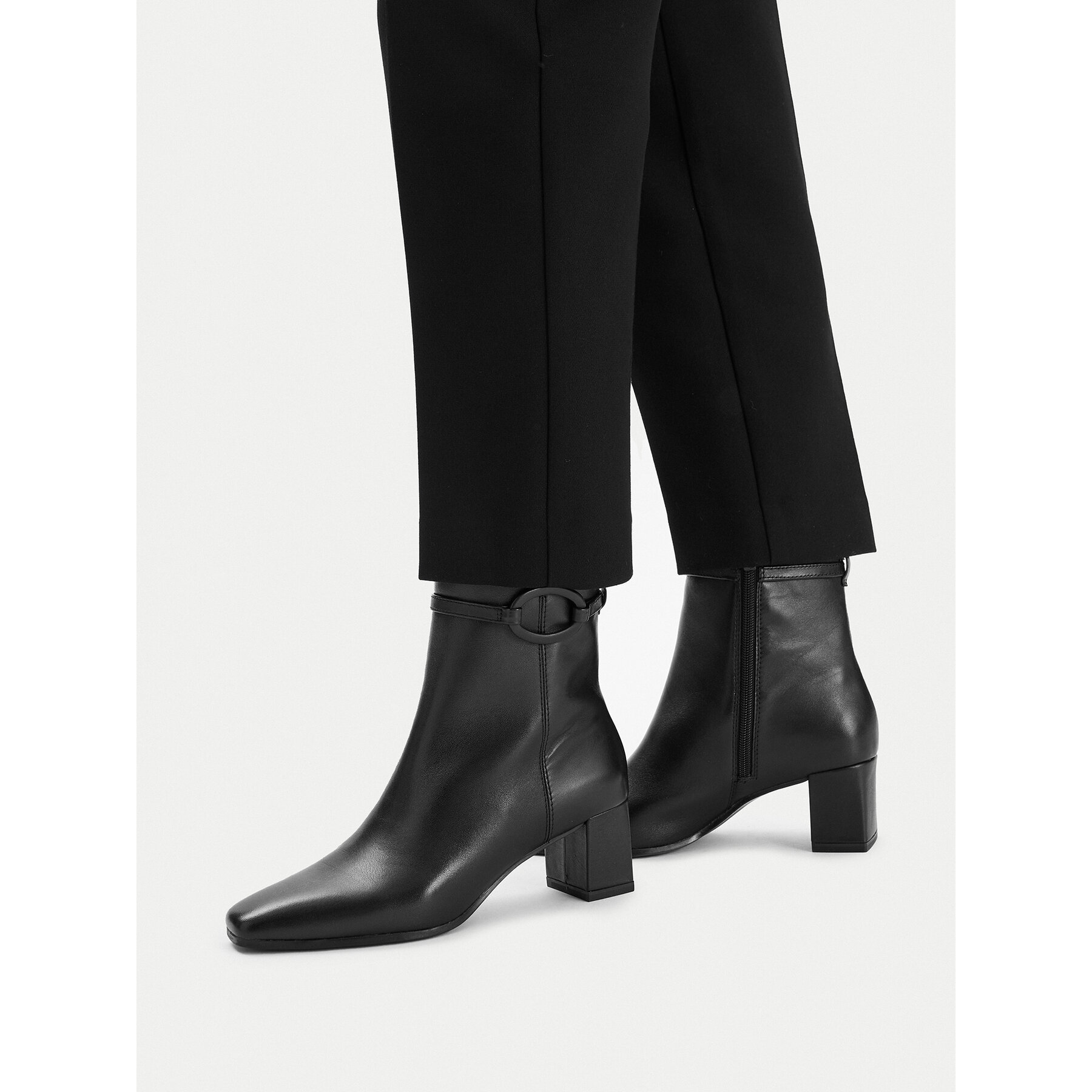 Боти Caprice 9-25310-45 Черен