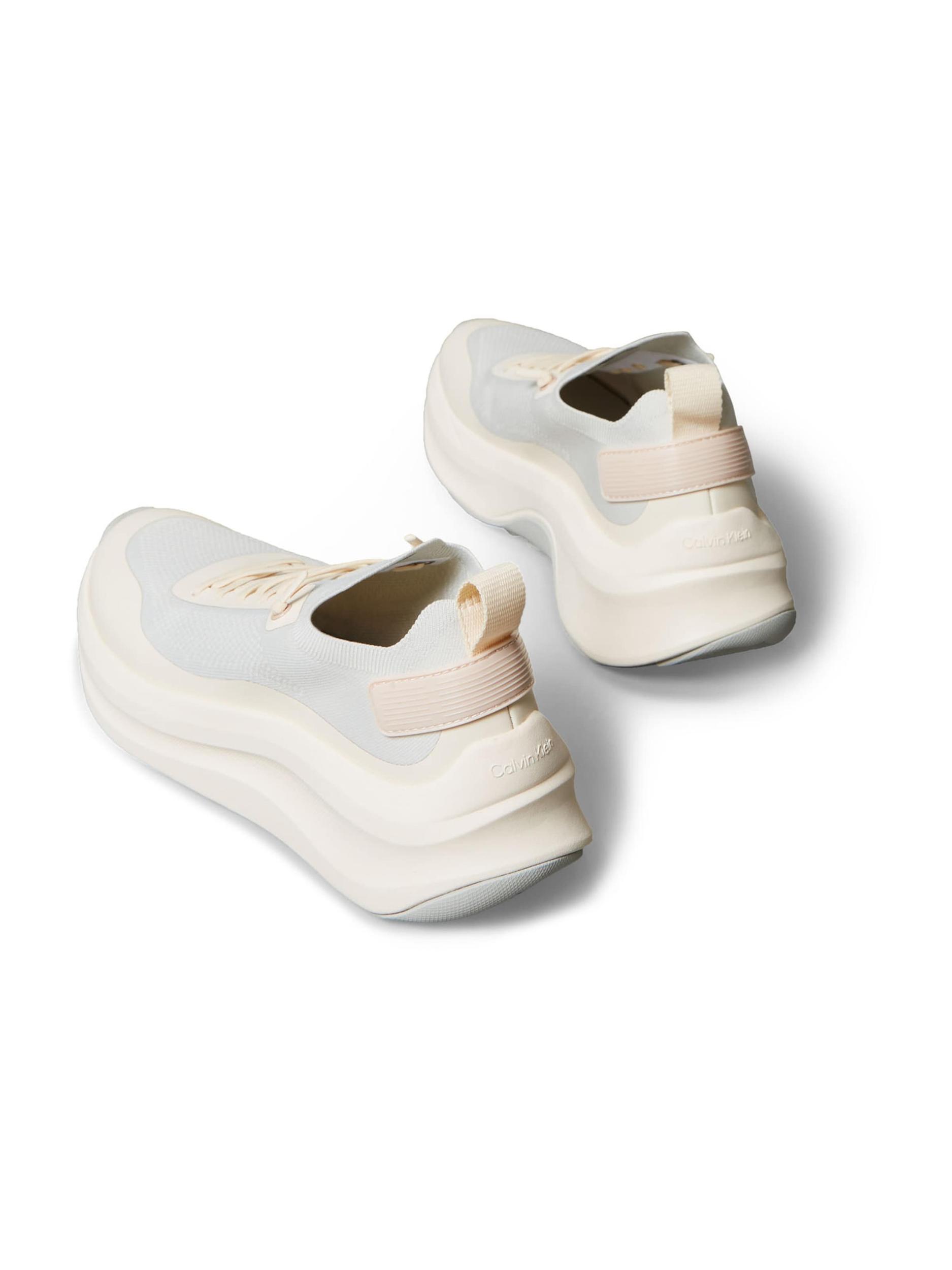 Calvin Klein Ниски маратонки кремаво / екрю