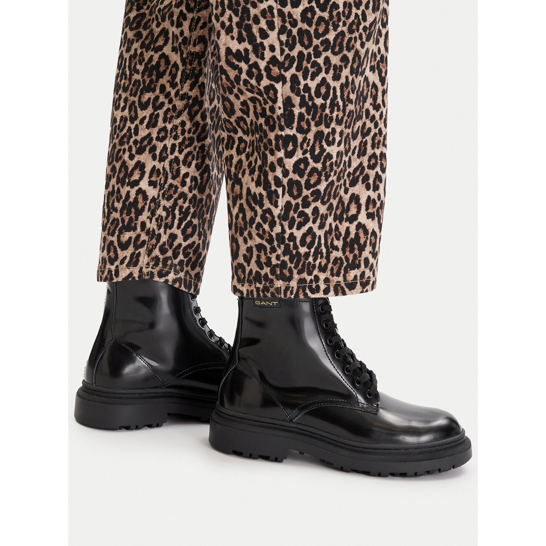 Туристически oбувки Gant 31541086 Черен