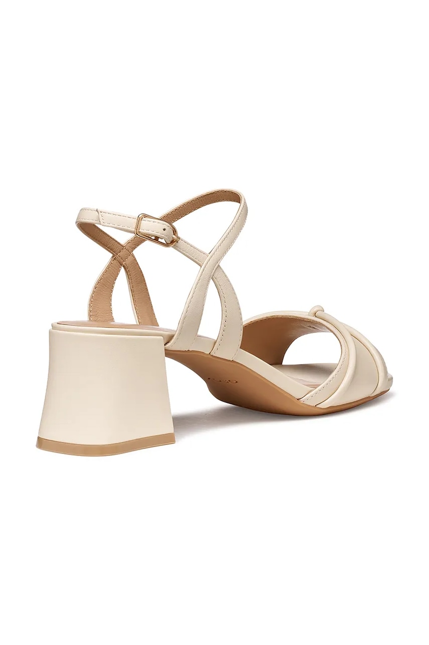 Кожени сандали Geox D NEW ERAKLIA 50 T01