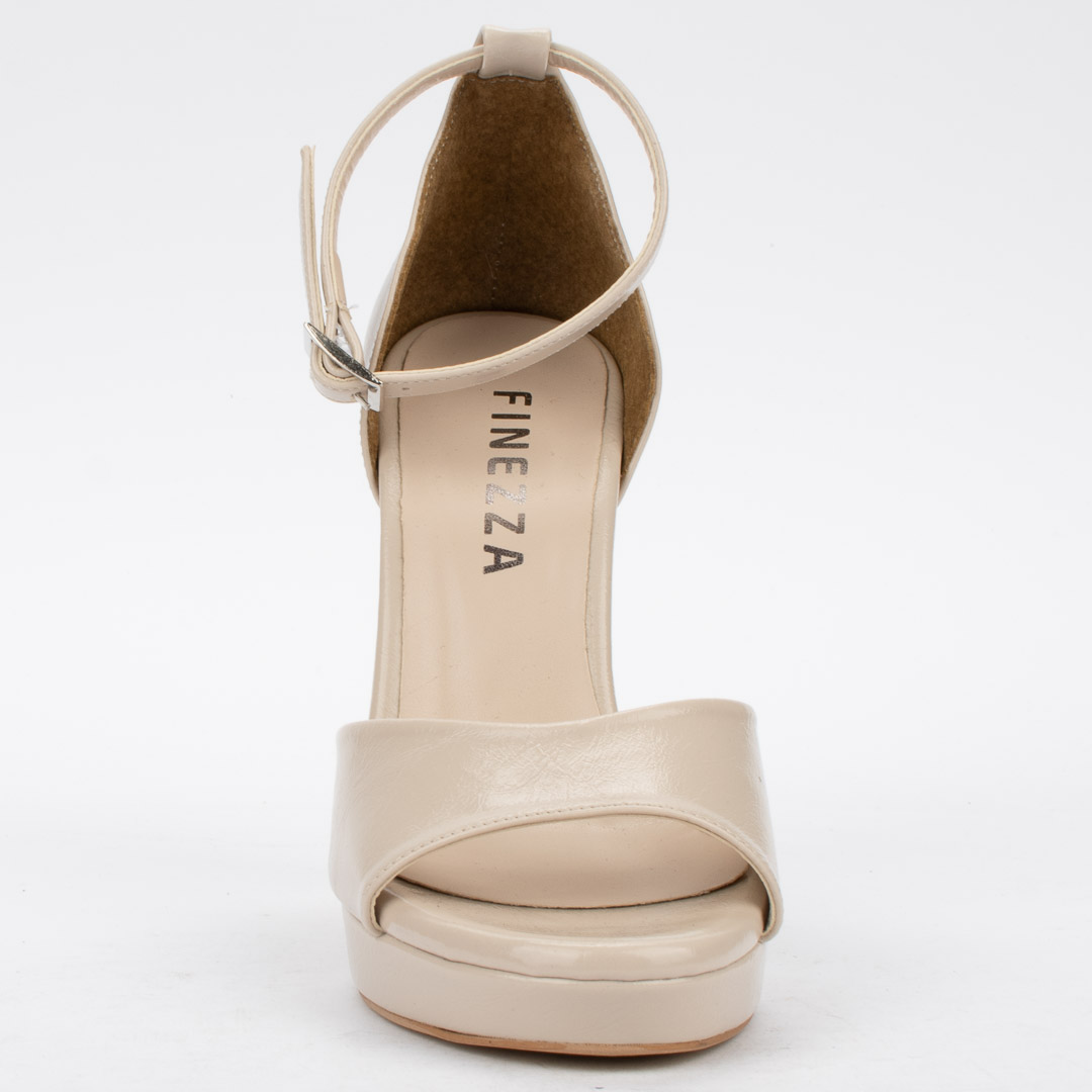 Бежови дамски сандали