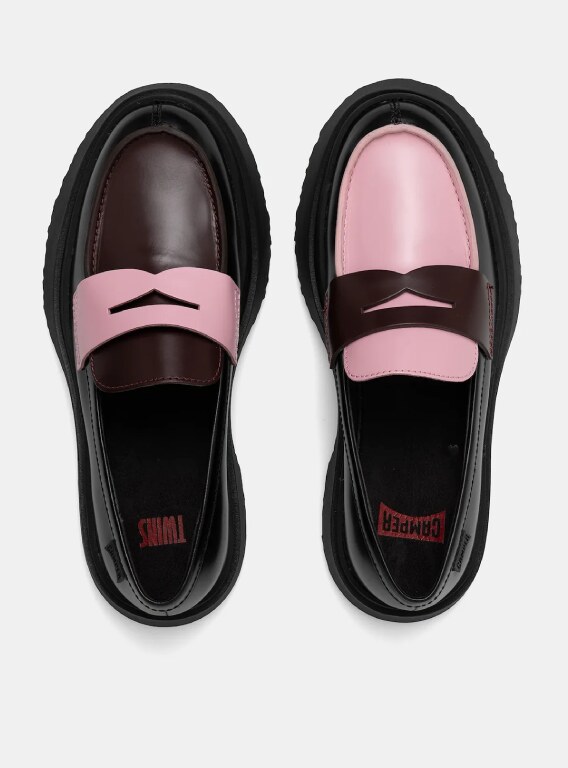 Кожени мокасини