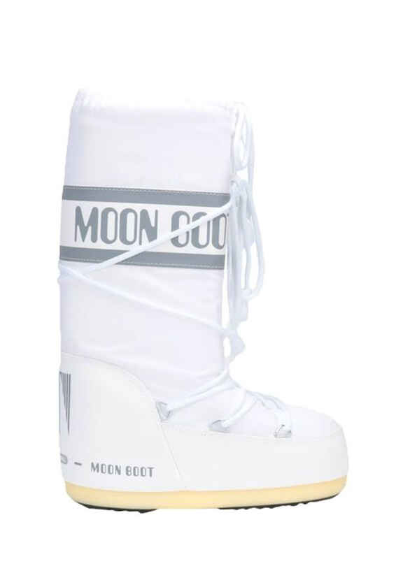 бели ботуши Moon Boot