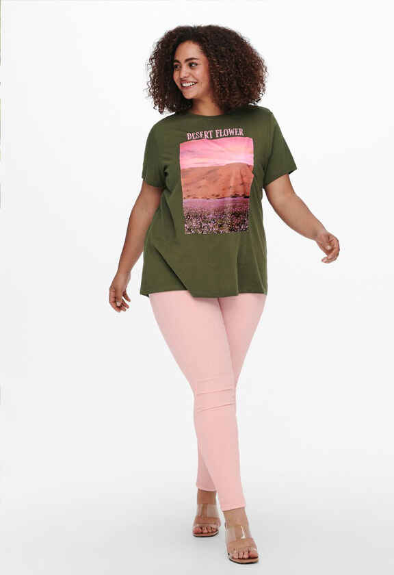 дамска тениска с розова щампа и розови дънки