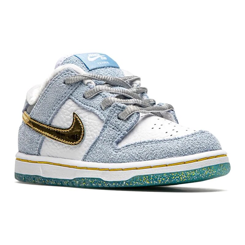 Low Holiday The Sean Cliver X Nike Sb Dunk Low Holiday Special