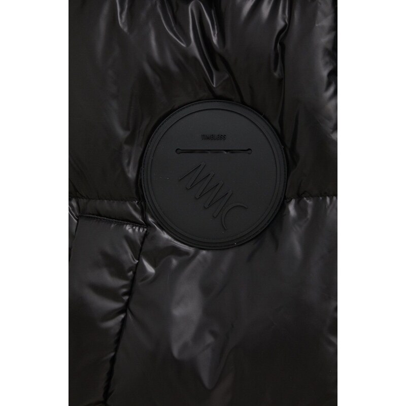 Пухен шал MMC STUDIO в черно с изчистен дизайн