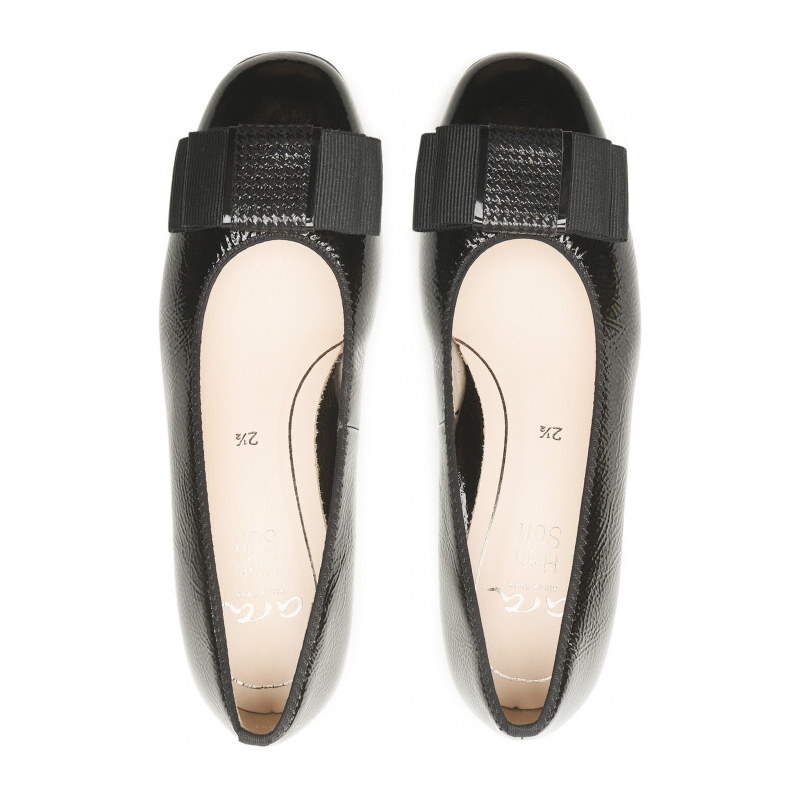 Ara shoes Дамски обувки на нисък ток Ara естествена кожа черен лак