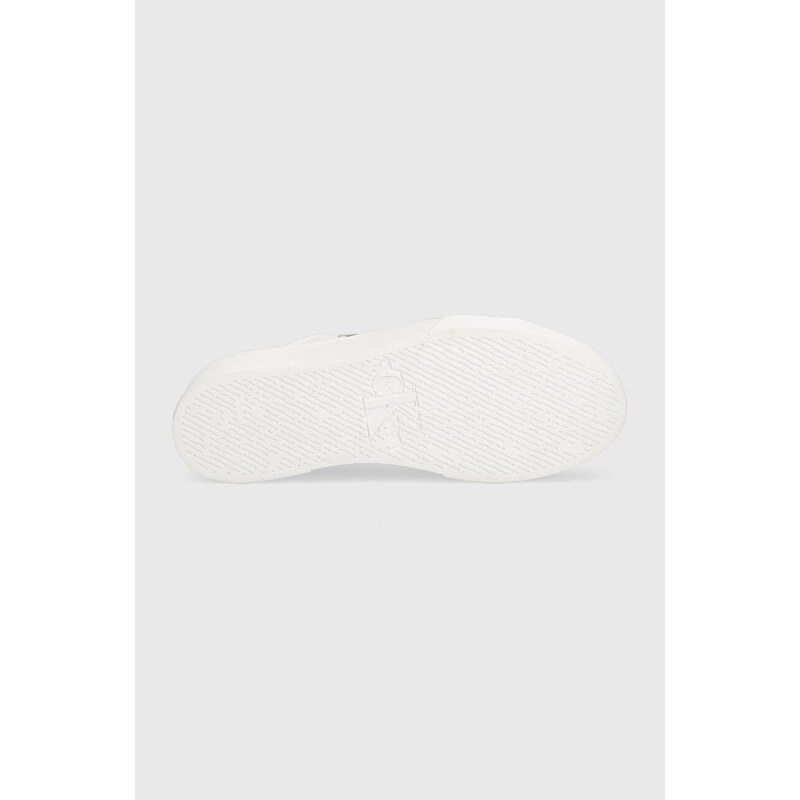 Ниски кецове Calvin Klein Jeans FLATFORM+ CUPSOLE LOW TXT в бяло YW0YW01033