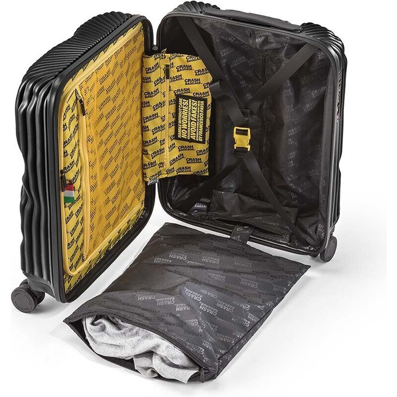 Куфар Crash Baggage STRIPE Small Size в черно CB151