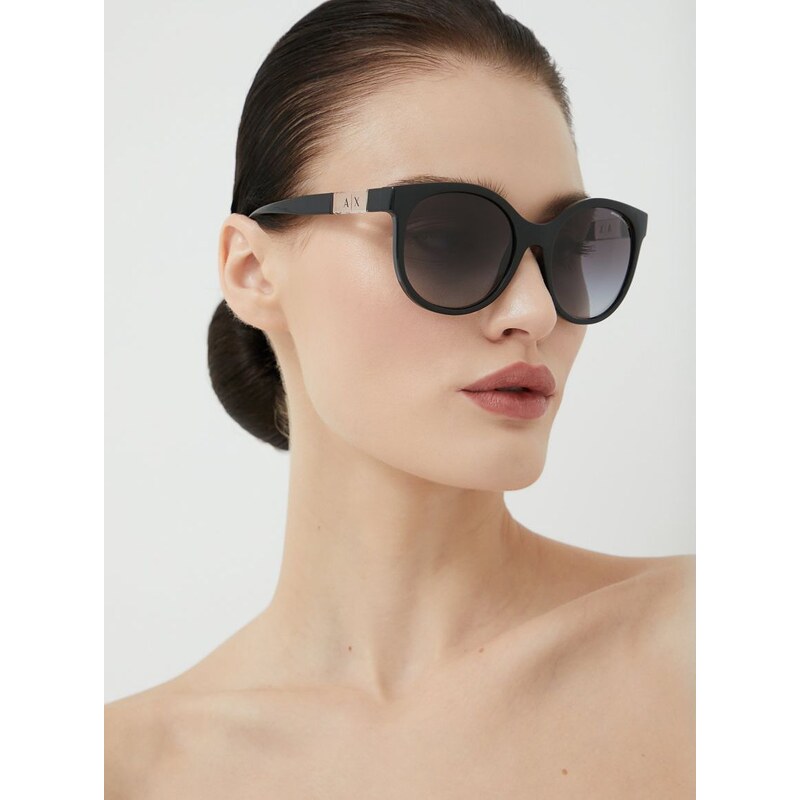 Слънчеви очила Armani Exchange дамски в черно