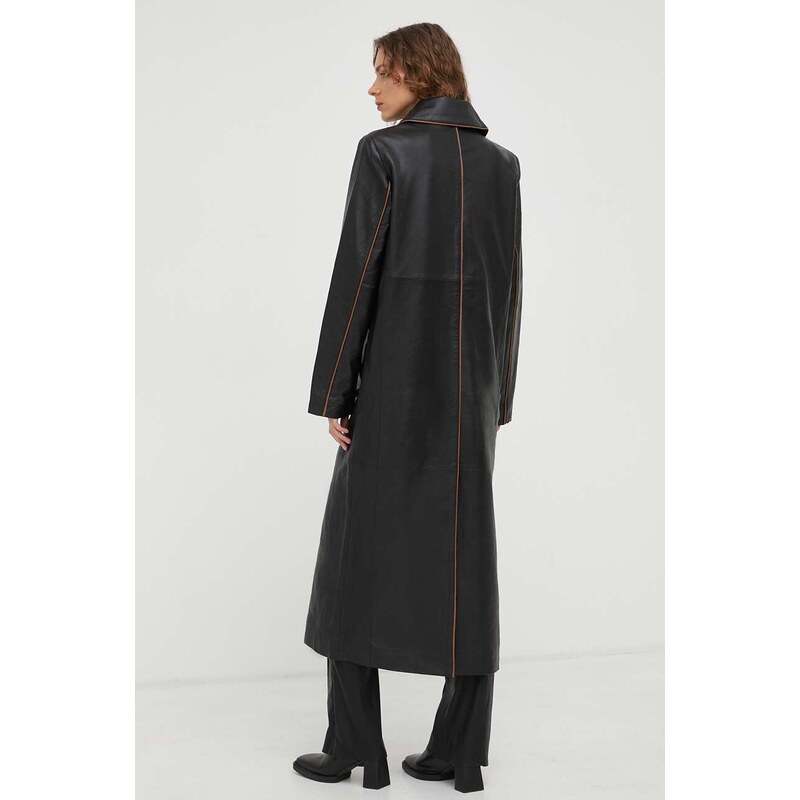 Кожено палто Remain в черно преходен модел
