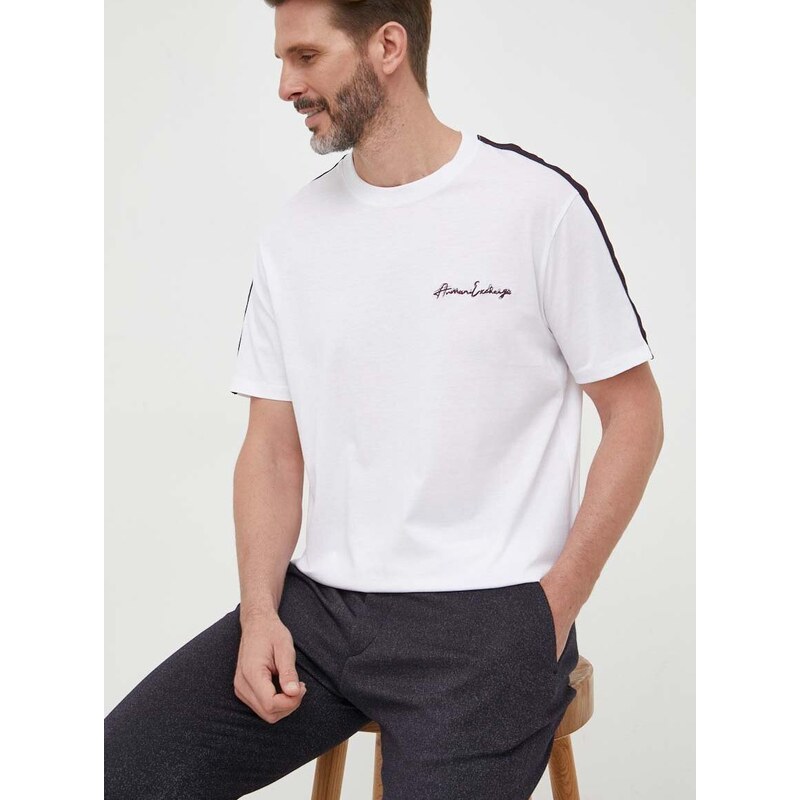 Памучна тениска Armani Exchange в бяло с апликация