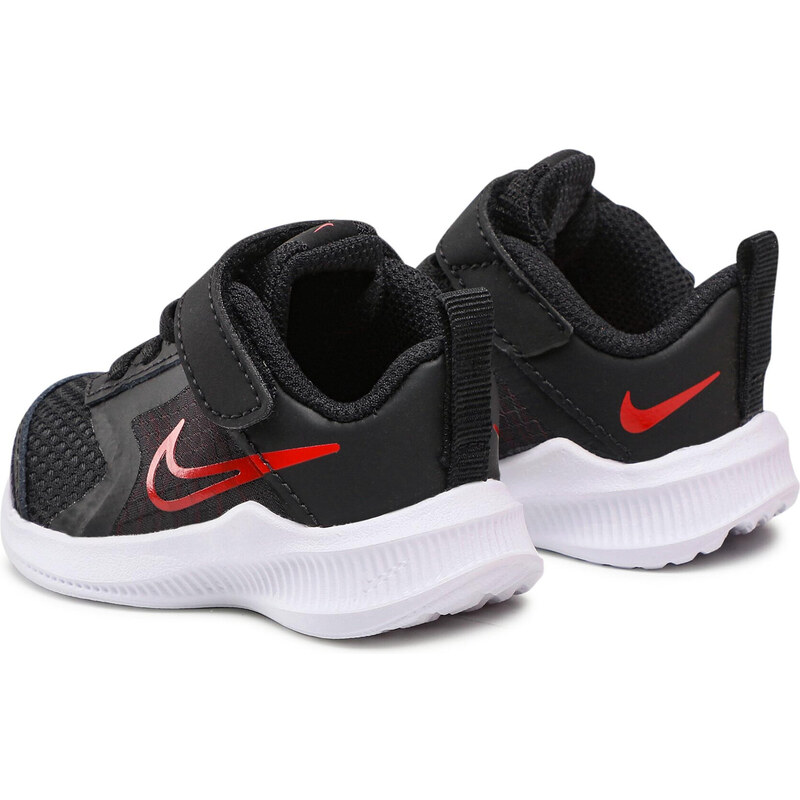 Обувки Nike Downshifter 11 (TDV) CZ3967 005 Black/University Red GLAMI.bg