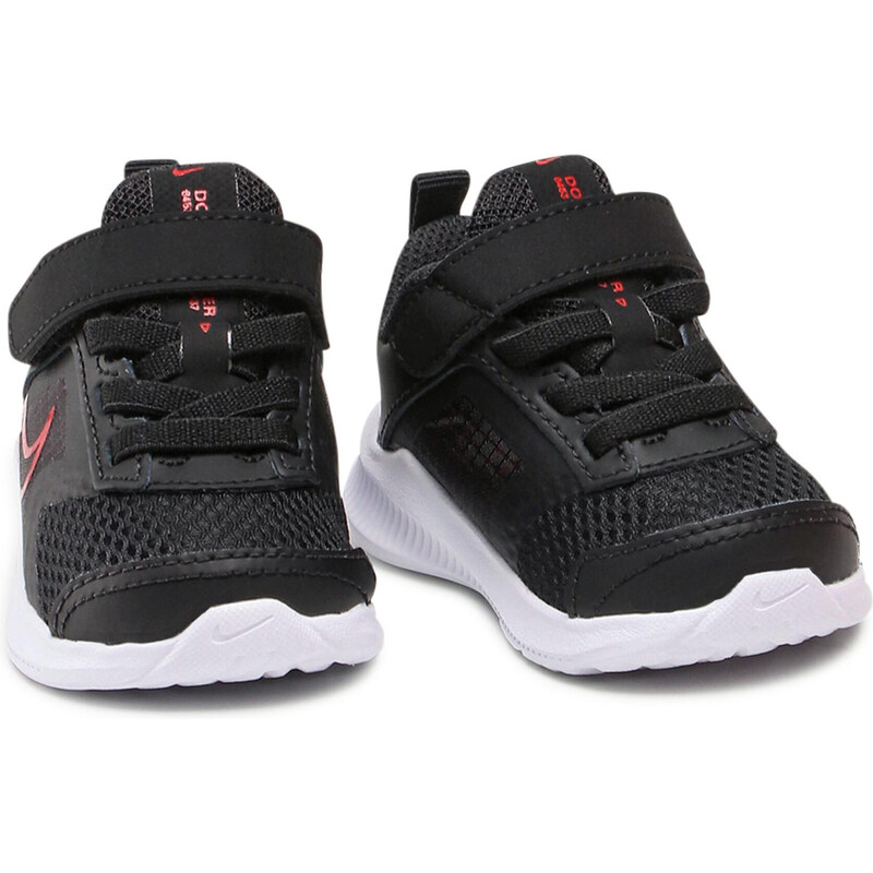 Обувки Nike Downshifter 11 (TDV) CZ3967 005 Black/University Red GLAMI.bg