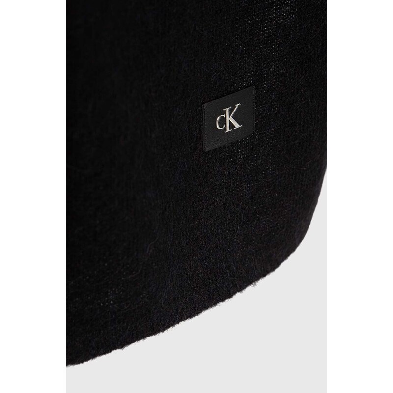 Вълнен шал Calvin Klein Jeans в черно с изчистен дизайн