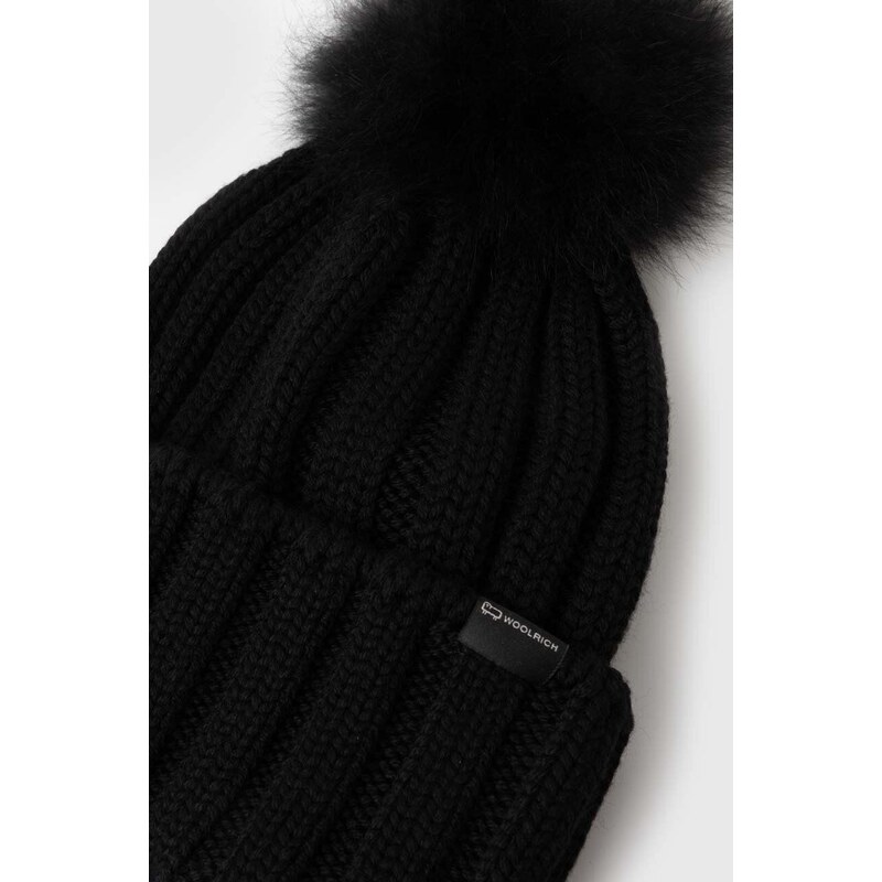 Вълнена шапка Woolrich в черно от вълна