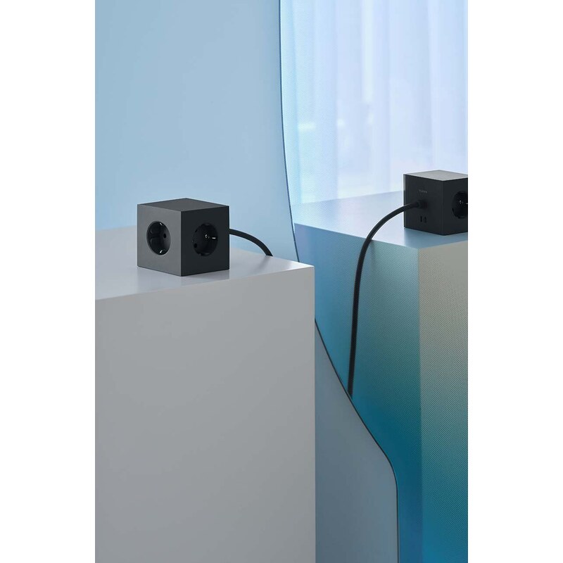 Магнитен куб за зареждане на pleAvolt Квадрат 1, 2 x USB-C, 1,8 м