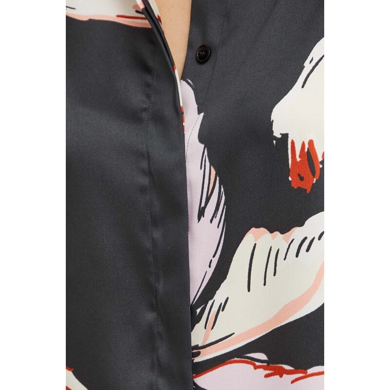 Риза Marella дамска в черно със стандартна кройка с класическа яка 2413111171200