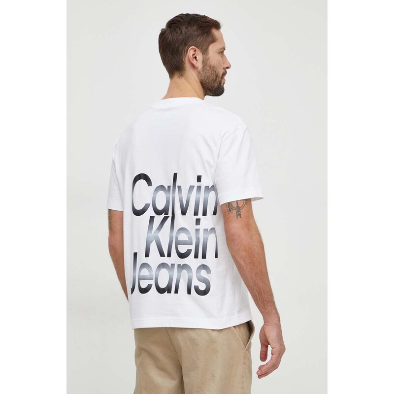 Памучна тениска Calvin Klein Jeans в бяло с принт J30J325699