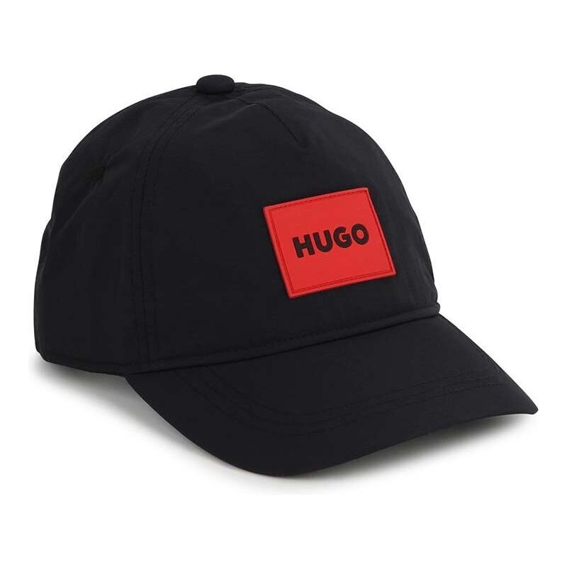 Детска шапка с козирка HUGO в черно с апликация