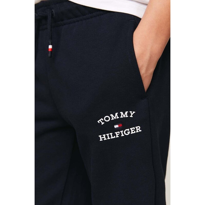 Детски спортен панталон Tommy Hilfiger в черно с изчистен дизайн