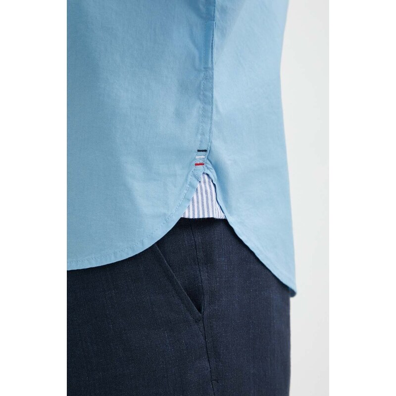Памучна риза Tommy Hilfiger мъжка в синьо със стандартна кройка с яка копче MW0MW30934