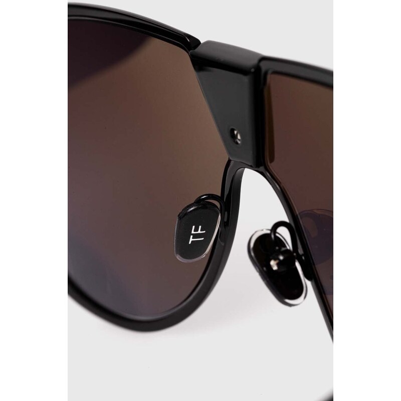Слънчеви очила Tom Ford в черно FT1072_6401B
