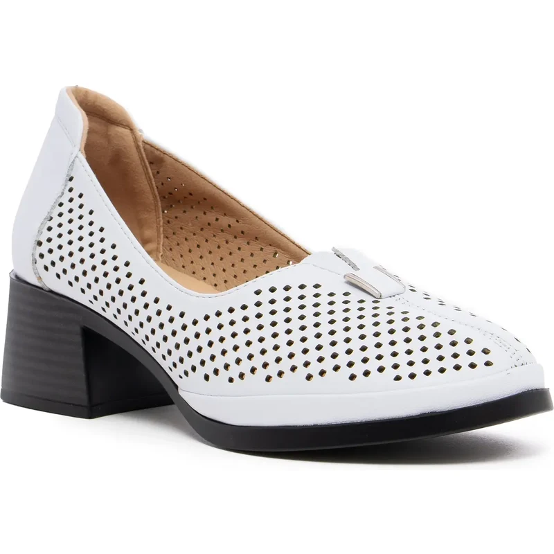Obuvnazona Бели дамски обувки на ток A123-1 - GLAMI.bg