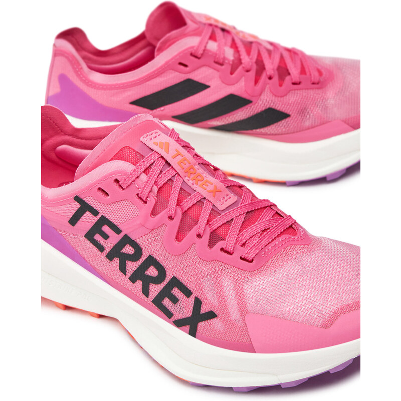 Маратонки за бягане adidas
