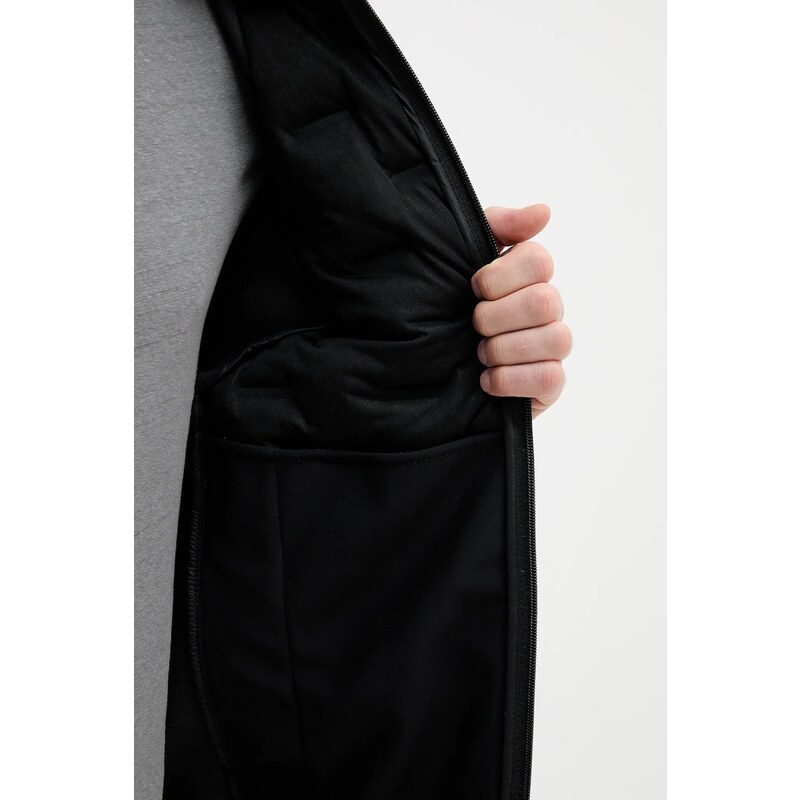 Пухено яке BOSS Green J_T-Down Hybrid HD в черно преходен модел 50541045