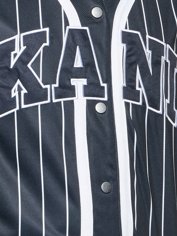 Тишърт Karl Kani