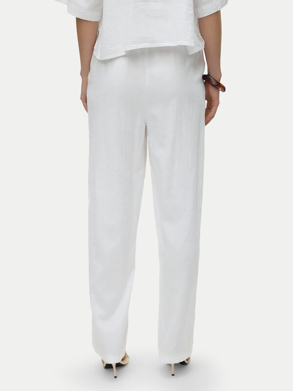 Текстилни панталони Vero Moda