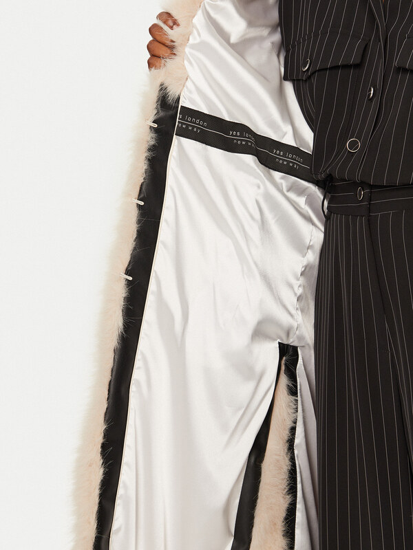 Кожено палто YES LONDON