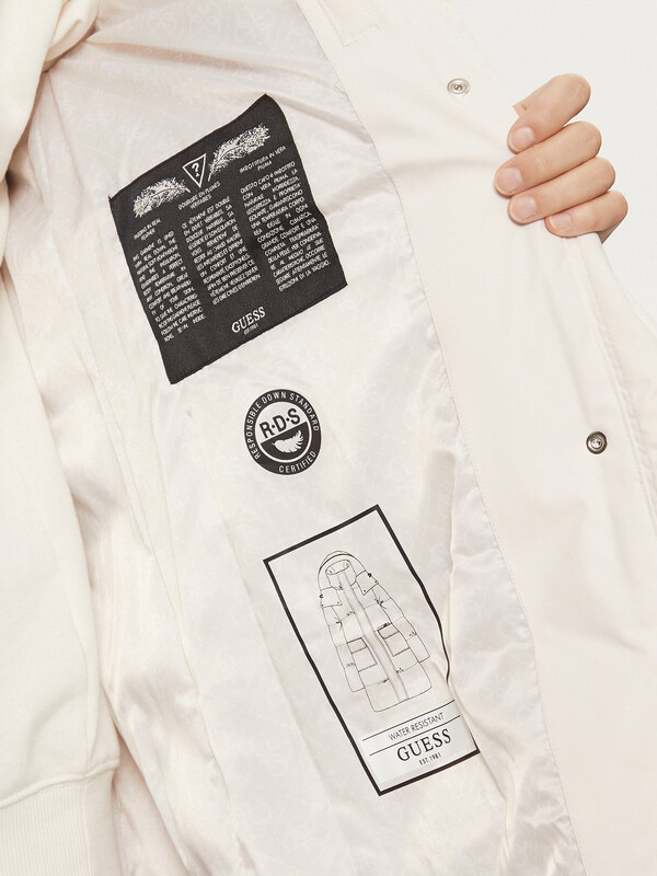 Пухено яке Guess