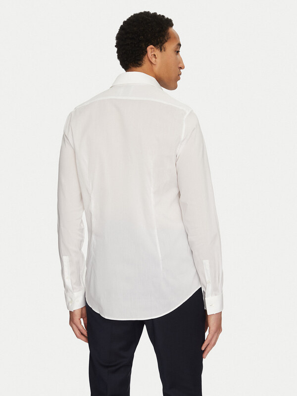 Риза Calvin Klein